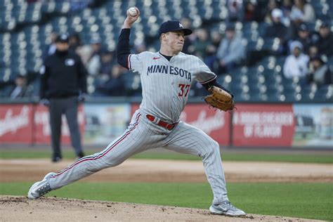 Twins can’t capitalize on opportunities in loss to White Sox